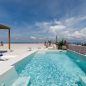 Bondo Estudio Apartment